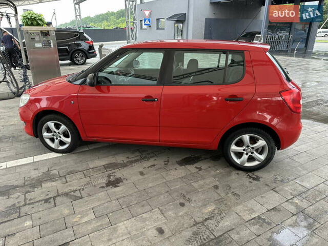 Красный Шкода Фабия, объемом двигателя 1.6 л и пробегом 309 тыс. км за 6100 $, фото 9 на Automoto.ua