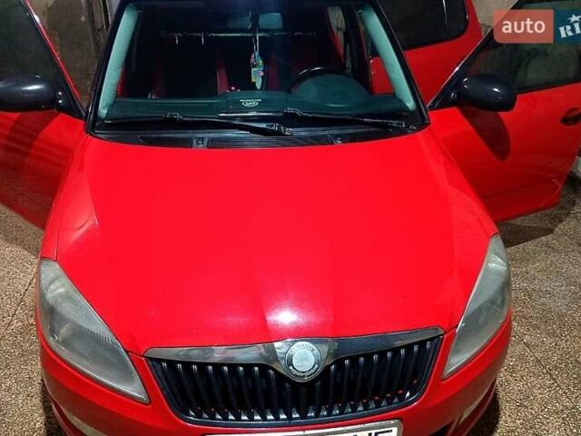 Червоний Шкода Фабія, об'ємом двигуна 1.6 л та пробігом 340 тис. км за 6000 $, фото 13 на Automoto.ua