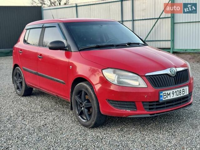 Червоний Шкода Фабія, об'ємом двигуна 1.2 л та пробігом 304 тис. км за 3999 $, фото 6 на Automoto.ua