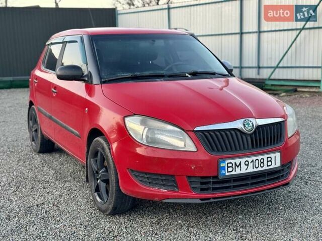 Червоний Шкода Фабія, об'ємом двигуна 1.2 л та пробігом 304 тис. км за 3999 $, фото 5 на Automoto.ua