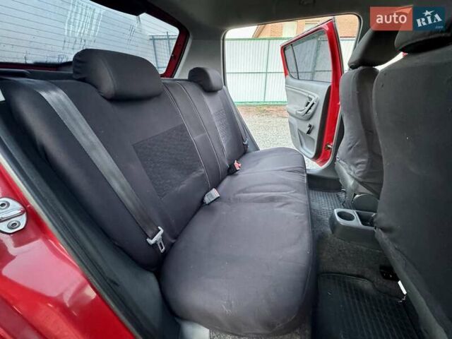 Червоний Шкода Фабія, об'ємом двигуна 1.2 л та пробігом 304 тис. км за 3999 $, фото 26 на Automoto.ua