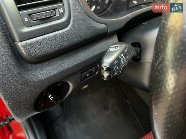 Красный Шкода Фабия, объемом двигателя 1.6 л и пробегом 254 тыс. км за 7199 $, фото 16 на Automoto.ua