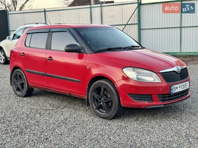 Червоний Шкода Фабія, об'ємом двигуна 1.2 л та пробігом 304 тис. км за 3999 $, фото 7 на Automoto.ua