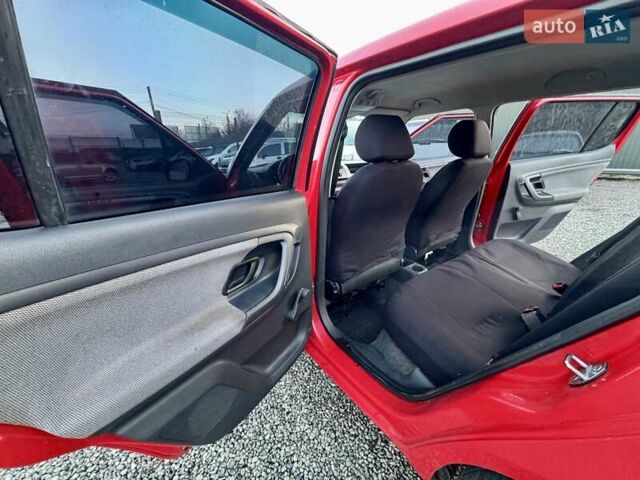 Червоний Шкода Фабія, об'ємом двигуна 1.2 л та пробігом 304 тис. км за 3999 $, фото 22 на Automoto.ua