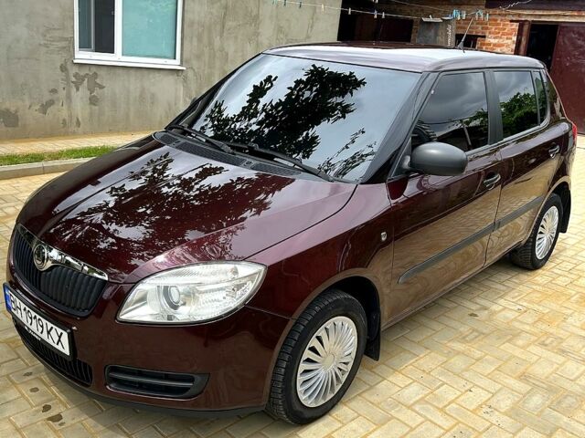 Червоний Шкода Фабія, об'ємом двигуна 1.4 л та пробігом 200 тис. км за 6200 $, фото 1 на Automoto.ua