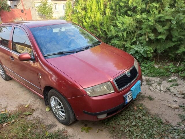 Красный Шкода Фабия, объемом двигателя 1.4 л и пробегом 298 тыс. км за 2300 $, фото 5 на Automoto.ua