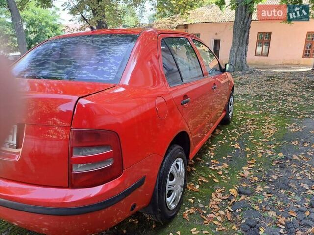 Червоний Шкода Фабія, об'ємом двигуна 1.4 л та пробігом 210 тис. км за 3500 $, фото 4 на Automoto.ua