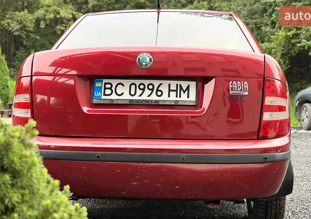 Червоний Шкода Фабія, об'ємом двигуна 1.2 л та пробігом 204 тис. км за 3000 $, фото 7 на Automoto.ua