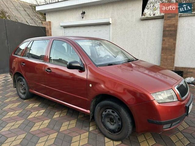 Червоний Шкода Фабія, об'ємом двигуна 1.4 л та пробігом 200 тис. км за 2850 $, фото 4 на Automoto.ua