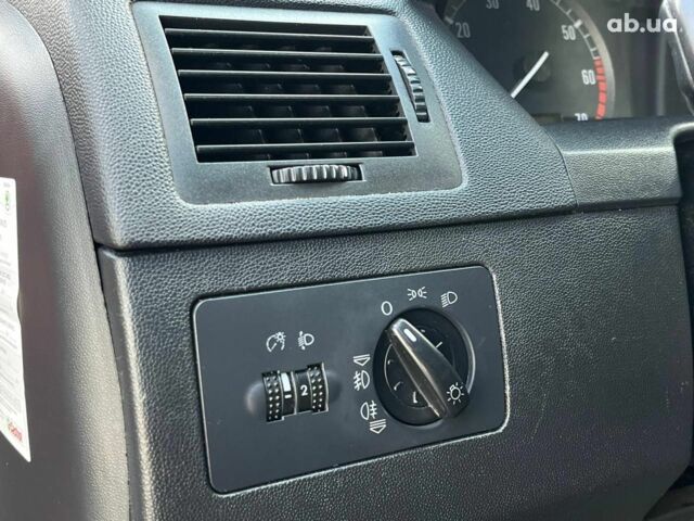 Червоний Шкода Фабія, об'ємом двигуна 1.4 л та пробігом 282 тис. км за 4890 $, фото 36 на Automoto.ua