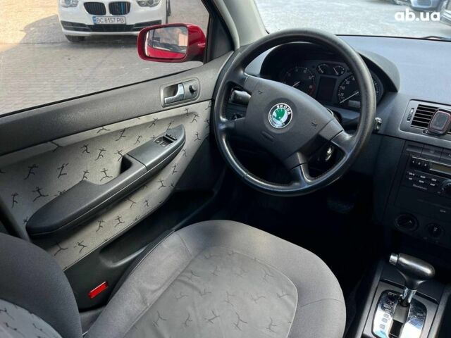 Червоний Шкода Фабія, об'ємом двигуна 1.4 л та пробігом 282 тис. км за 4890 $, фото 23 на Automoto.ua