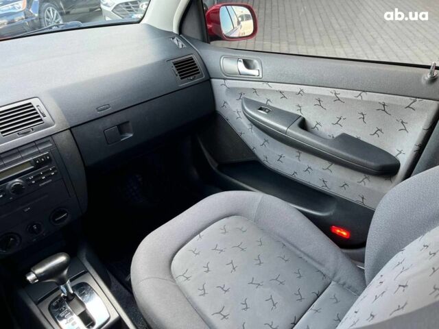 Червоний Шкода Фабія, об'ємом двигуна 1.4 л та пробігом 282 тис. км за 4890 $, фото 22 на Automoto.ua