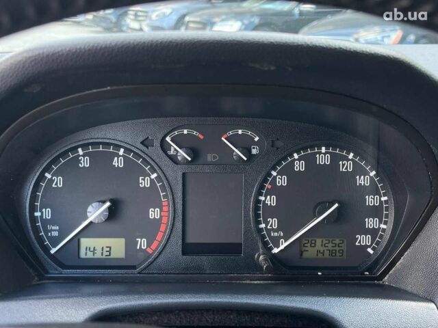 Червоний Шкода Фабія, об'ємом двигуна 1.4 л та пробігом 282 тис. км за 4890 $, фото 33 на Automoto.ua