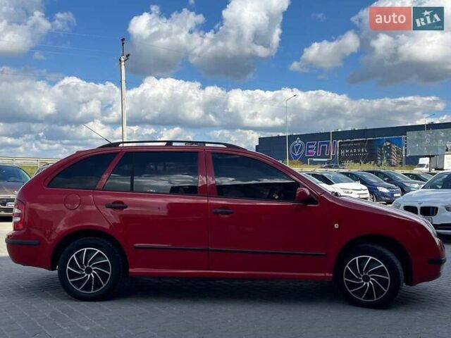 Красный Шкода Фабия, объемом двигателя 1.4 л и пробегом 282 тыс. км за 4890 $, фото 10 на Automoto.ua