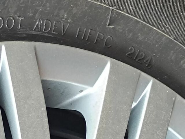 Червоний Шкода Фабія, об'ємом двигуна 1.4 л та пробігом 159 тис. км за 3830 $, фото 21 на Automoto.ua