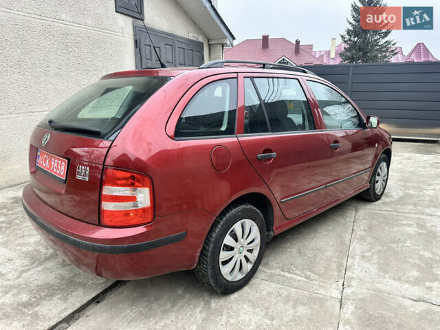 Красный Шкода Фабия, объемом двигателя 1.4 л и пробегом 169 тыс. км за 4200 $, фото 18 на Automoto.ua