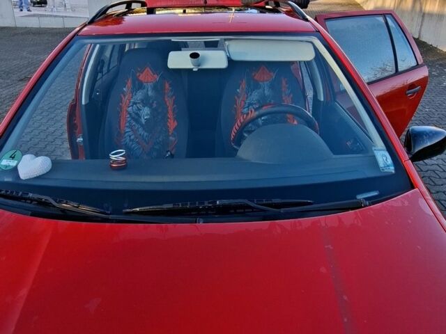 Червоний Шкода Фабія, об'ємом двигуна 1.4 л та пробігом 159 тис. км за 3830 $, фото 9 на Automoto.ua