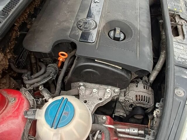 Червоний Шкода Фабія, об'ємом двигуна 1.4 л та пробігом 159 тис. км за 3830 $, фото 18 на Automoto.ua