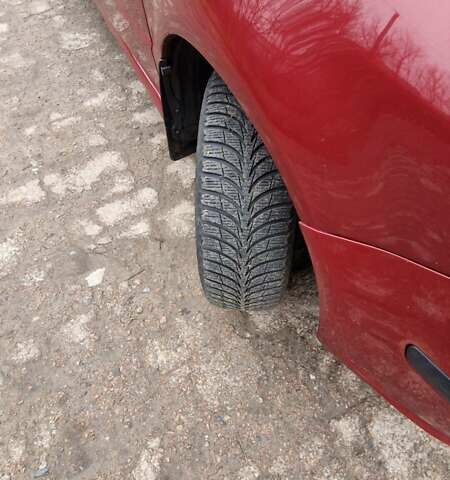 Червоний Шкода Фабія, об'ємом двигуна 1.4 л та пробігом 331 тис. км за 3950 $, фото 12 на Automoto.ua