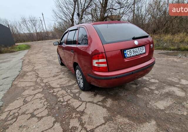 Червоний Шкода Фабія, об'ємом двигуна 1.4 л та пробігом 331 тис. км за 3950 $, фото 2 на Automoto.ua