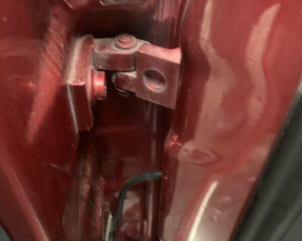 Червоний Шкода Фабія, об'ємом двигуна 1.2 л та пробігом 251 тис. км за 3500 $, фото 7 на Automoto.ua