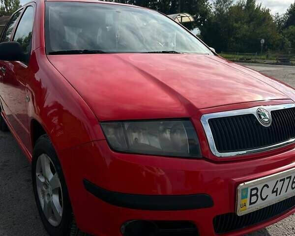 Червоний Шкода Фабія, об'ємом двигуна 1.2 л та пробігом 258 тис. км за 4100 $, фото 19 на Automoto.ua