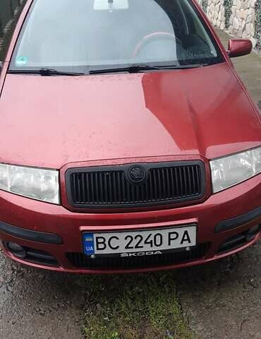 Красный Шкода Фабия, объемом двигателя 1.4 л и пробегом 255 тыс. км за 4100 $, фото 28 на Automoto.ua