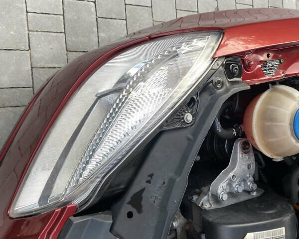 Красный Шкода Фабия, объемом двигателя 1.39 л и пробегом 180 тыс. км за 5000 $, фото 3 на Automoto.ua