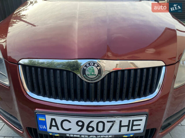 Красный Шкода Фабия, объемом двигателя 1.39 л и пробегом 180 тыс. км за 5000 $, фото 29 на Automoto.ua