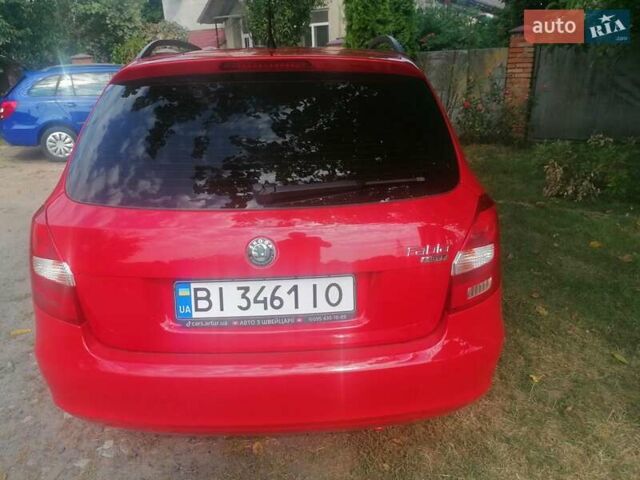 Красный Шкода Фабия, объемом двигателя 1.4 л и пробегом 248 тыс. км за 5350 $, фото 7 на Automoto.ua