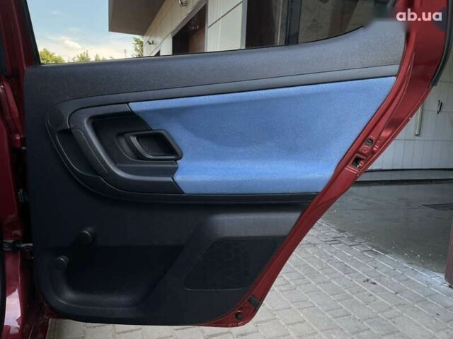 Красный Шкода Фабия, объемом двигателя 1.2 л и пробегом 203 тыс. км за 4755 $, фото 29 на Automoto.ua