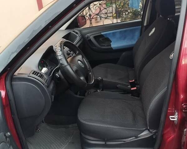 Красный Шкода Фабия, объемом двигателя 1.4 л и пробегом 162 тыс. км за 4850 $, фото 10 на Automoto.ua