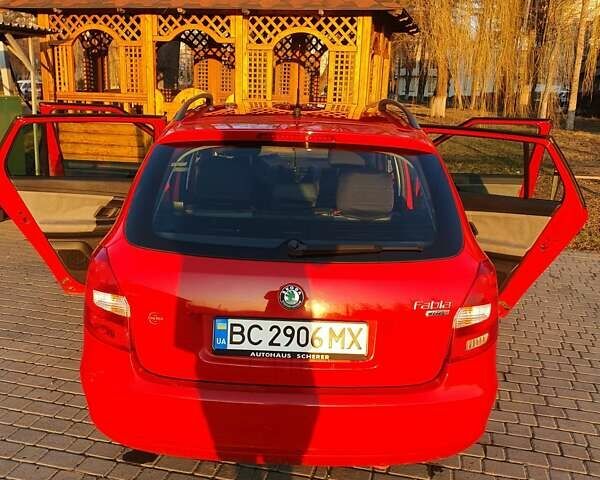 Шкода Фабия 2008 в Черновцах на Automoto.ua Красный Шкода Фабия, объемом двигателя 1.2 л и пробегом 237 тыс. км за 4600 $, фото 11 на Automoto.ua