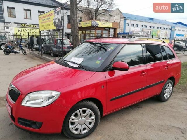 Красный Шкода Фабия, объемом двигателя 1.4 л и пробегом 248 тыс. км за 5350 $, фото 16 на Automoto.ua