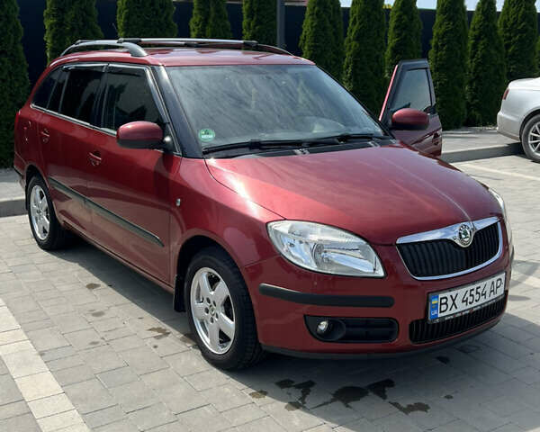 Красный Шкода Фабия, объемом двигателя 1.2 л и пробегом 157 тыс. км за 5500 $, фото 26 на Automoto.ua