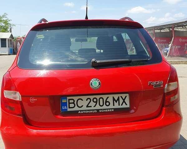 Шкода Фабия 2008 в Черновцах на Automoto.ua Красный Шкода Фабия, объемом двигателя 1.2 л и пробегом 237 тыс. км за 4600 $, фото 6 на Automoto.ua