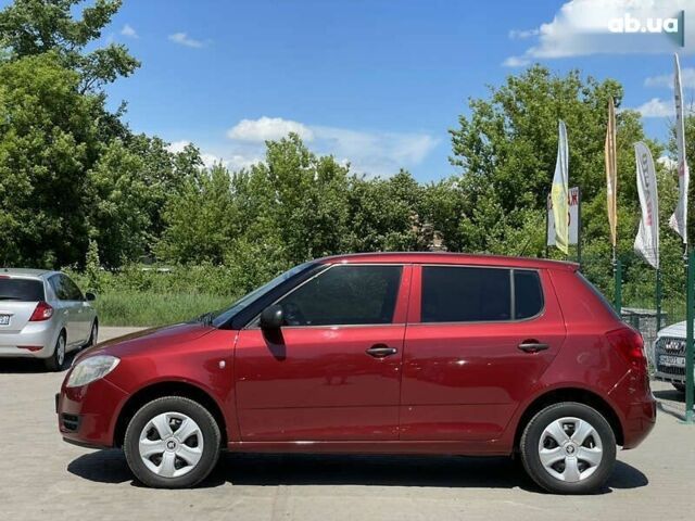 Красный Шкода Фабия, объемом двигателя 1.2 л и пробегом 203 тыс. км за 4755 $, фото 11 на Automoto.ua