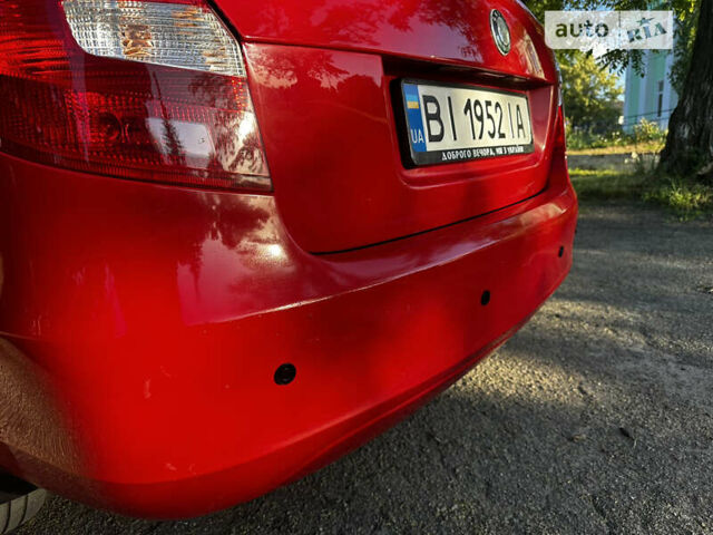 Красный Шкода Фабия, объемом двигателя 1.6 л и пробегом 183 тыс. км за 6250 $, фото 43 на Automoto.ua