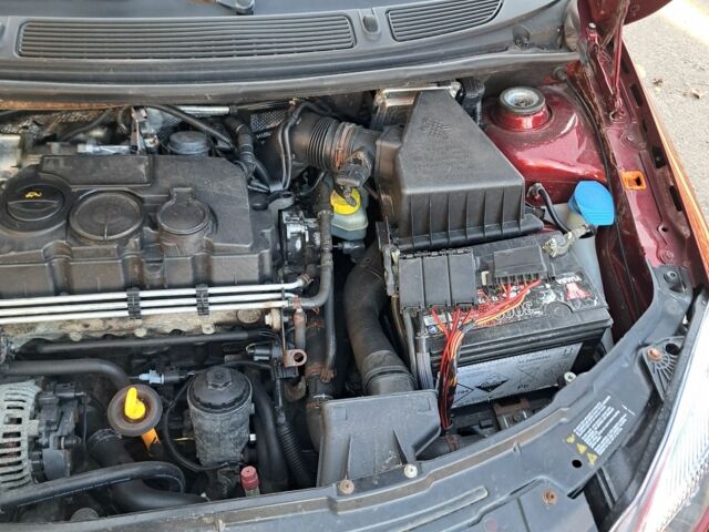 Червоний Шкода Фабія, об'ємом двигуна 0 л та пробігом 400 тис. км за 2450 $, фото 23 на Automoto.ua