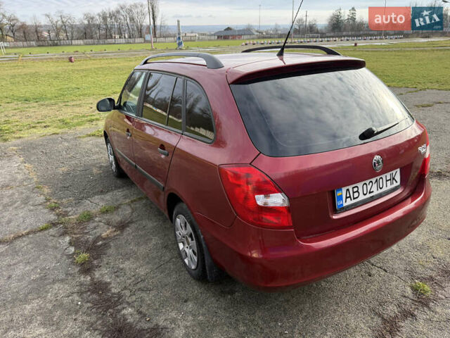 Красный Шкода Фабия, объемом двигателя 1.2 л и пробегом 292 тыс. км за 4600 $, фото 18 на Automoto.ua