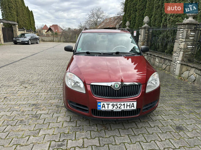Красный Шкода Фабия, объемом двигателя 1.39 л и пробегом 182 тыс. км за 5500 $, фото 8 на Automoto.ua