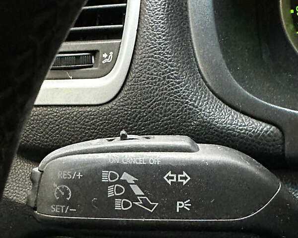 Червоний Шкода Фабія, об'ємом двигуна 1.6 л та пробігом 209 тис. км за 5200 $, фото 23 на Automoto.ua