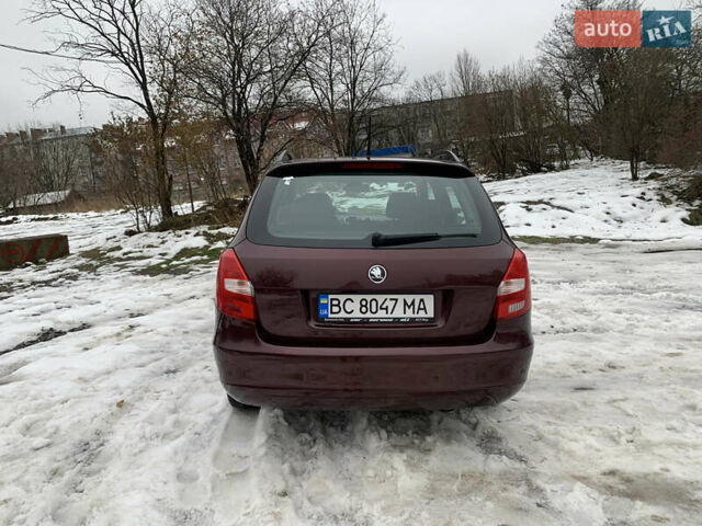 Червоний Шкода Фабія, об'ємом двигуна 1.6 л та пробігом 275 тис. км за 5100 $, фото 6 на Automoto.ua