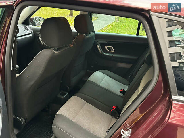 Червоний Шкода Фабія, об'ємом двигуна 1.6 л та пробігом 209 тис. км за 5200 $, фото 20 на Automoto.ua
