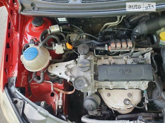 Червоний Шкода Фабія, об'ємом двигуна 1.2 л та пробігом 269 тис. км за 4550 $, фото 33 на Automoto.ua
