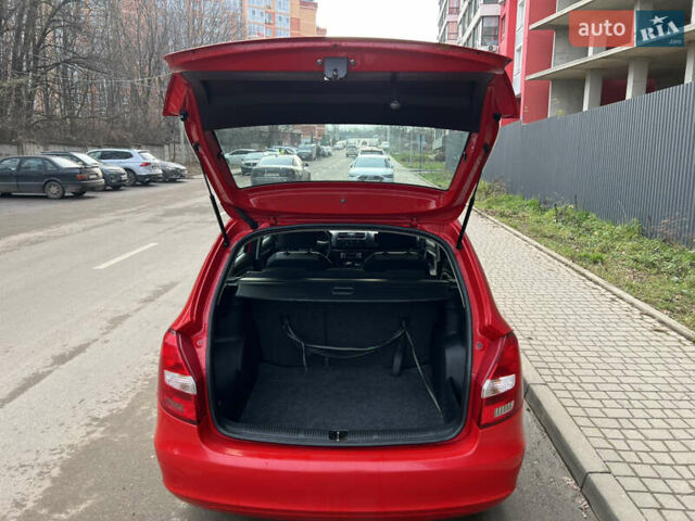 Червоний Шкода Фабія, об'ємом двигуна 1.39 л та пробігом 233 тис. км за 3550 $, фото 35 на Automoto.ua