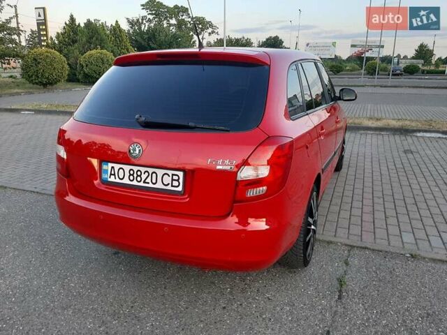 Красный Шкода Фабия, объемом двигателя 1.6 л и пробегом 216 тыс. км за 5700 $, фото 7 на Automoto.ua