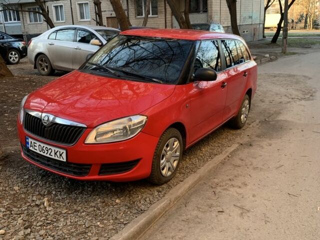 Червоний Шкода Фабія, об'ємом двигуна 1.6 л та пробігом 204 тис. км за 5500 $, фото 2 на Automoto.ua