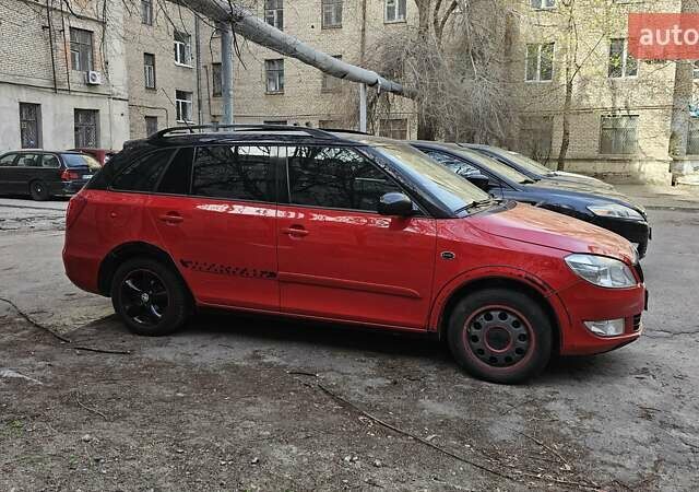 Шкода Фабія 2012 у Дніпро (Дніпропетровську) на Automoto.ua Червоний Шкода Фабія, об'ємом двигуна 1.2 л та пробігом 170 тис. км за 6700 $, фото 14 на Automoto.ua