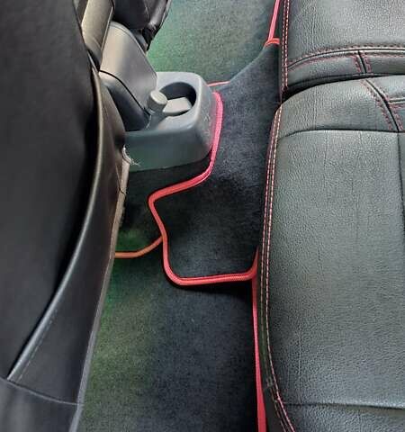 Шкода Фабія 2012 у Дніпро (Дніпропетровську) на Automoto.ua Червоний Шкода Фабія, об'ємом двигуна 1.2 л та пробігом 170 тис. км за 6700 $, фото 12 на Automoto.ua